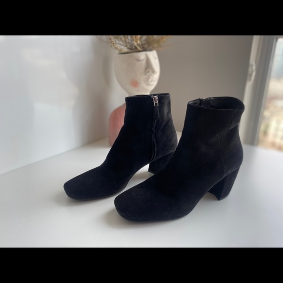Prada bootie 37.5 - Picture 3 of 6
